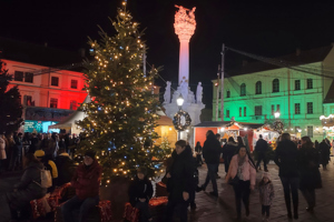 U Tvrđi otvoren Advent u Osijeku